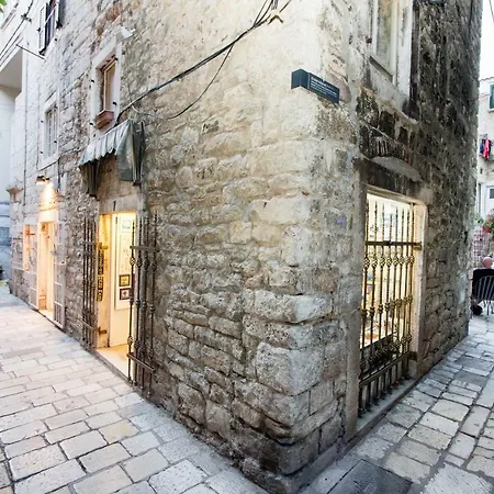 Apartament Priska1700 Split