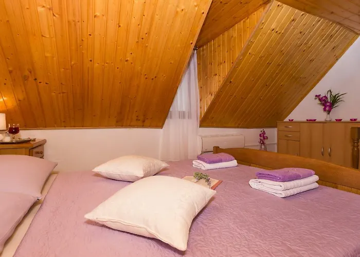 Priska1700 Apartman *